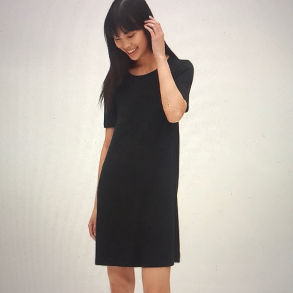 Gap Softspun Short Sleeve Swing Dress